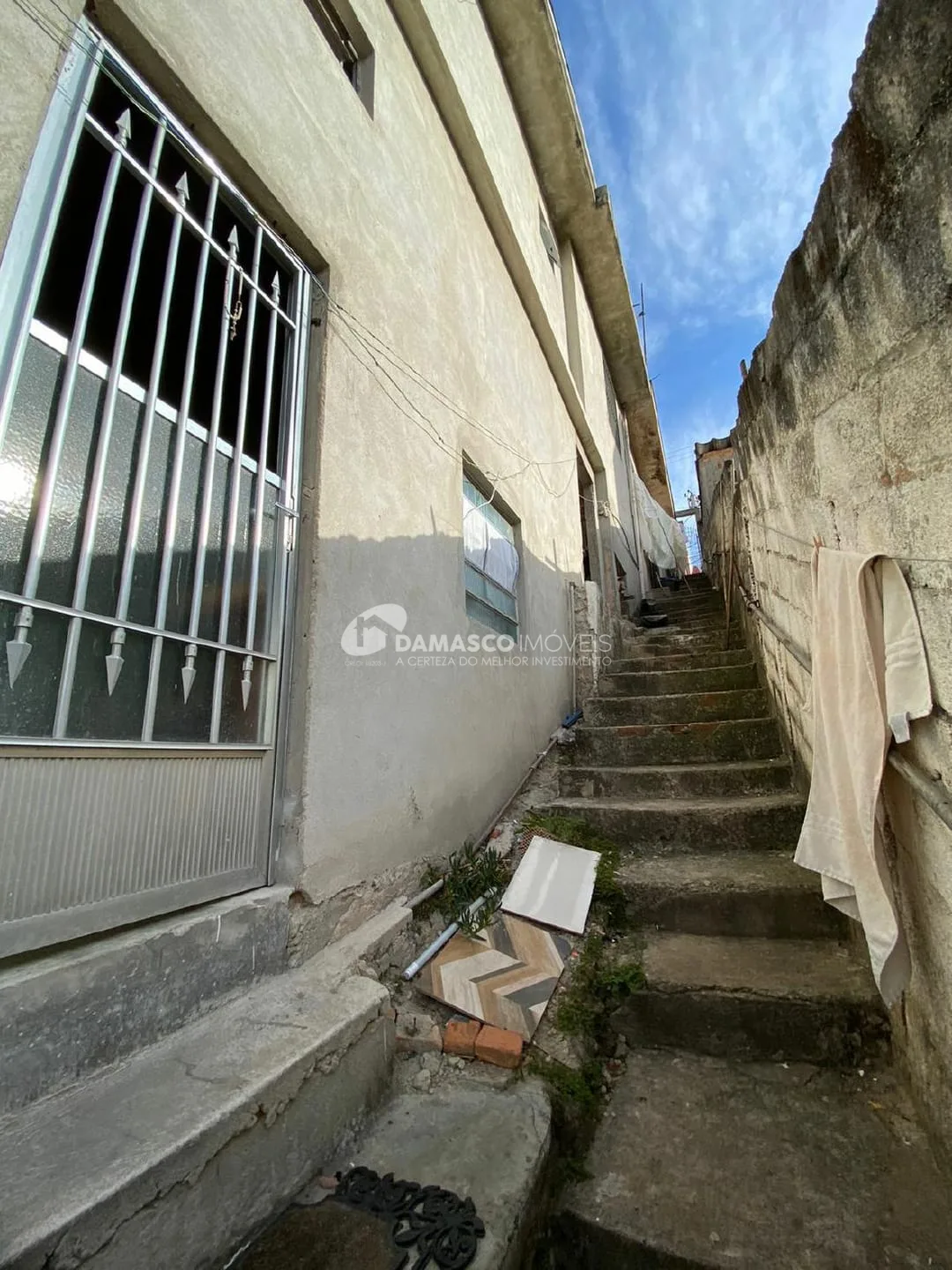 Casa à venda 2 Quartos, 1 Vaga, 275M², Santa Maria, Santo André - SP