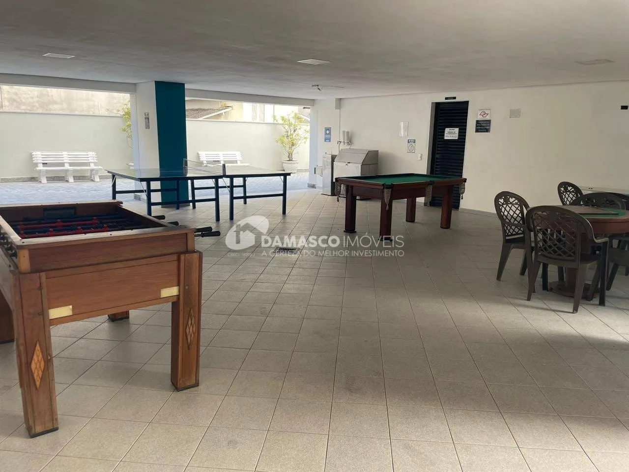 Apartamento à venda 2 dorm, 2 vagas, Vila Alzira, Guarujá, SP
