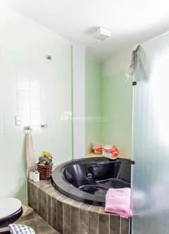 Sobrado à venda 4 Quartos, 4 Suites, 8 Vagas, Jardim, Santo André - SP