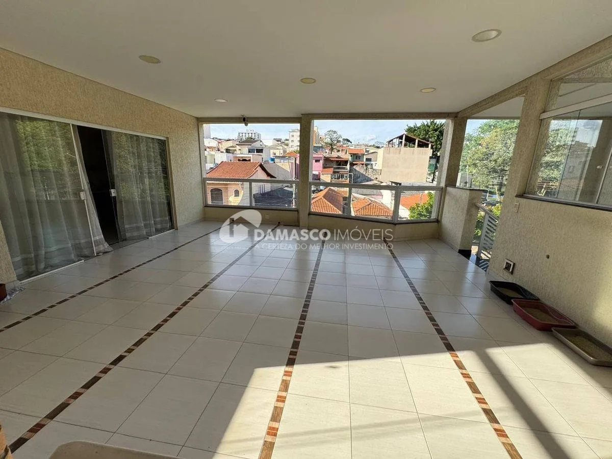 SOBRADO BAIRRO CERÂMICA