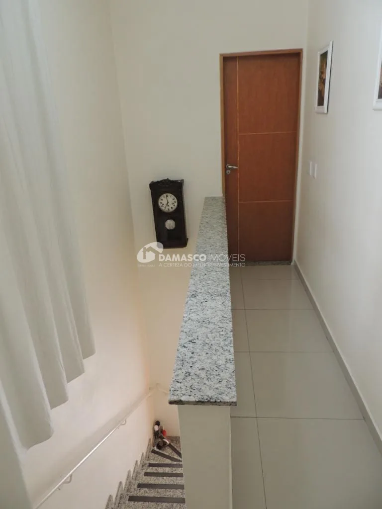 Sobrado à venda 3 Quartos, 1 Suite, 2 Vagas, 100M², Vila Alpina, São Paulo - SP