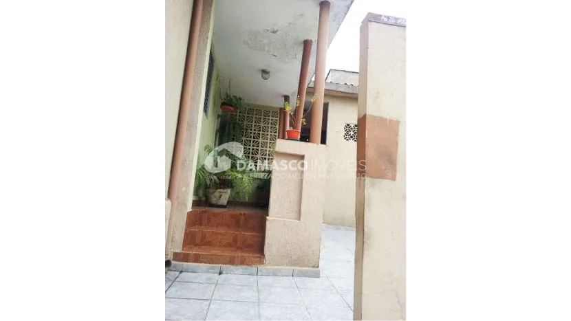 Casa à venda 2 Quartos, 2 Vagas, 81M², Vila Paulo Silas, São Paulo - SP