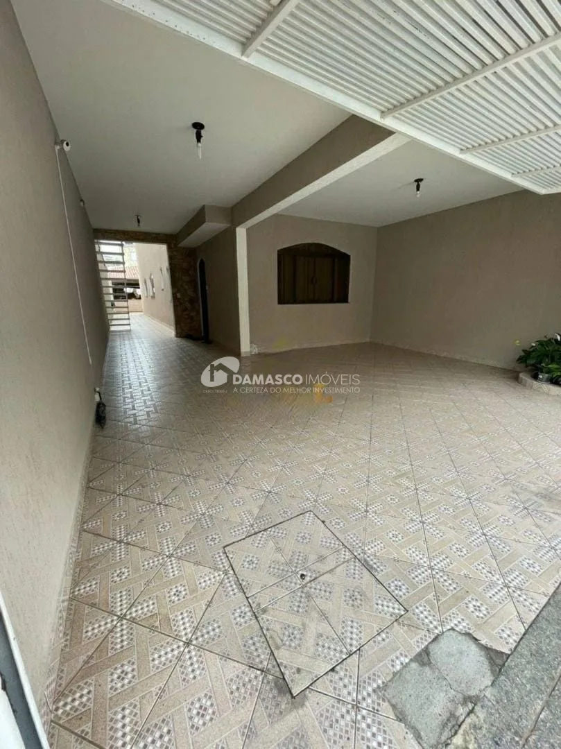 Sobrado à venda 3 Quartos, 1 Suite, 2 Vagas, 250M², Vila Alpina, São Paulo - SP