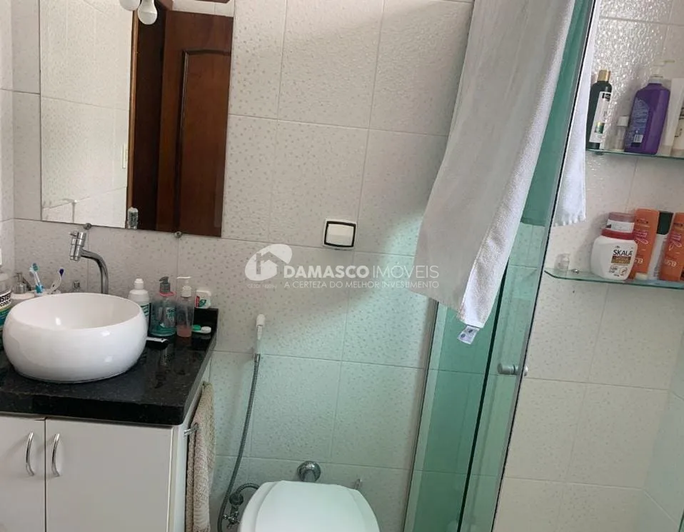 Sobrado à venda 3 Quartos, 1 Suite, 2 Vagas, 173M², Vila Lúcia, São Paulo - SP