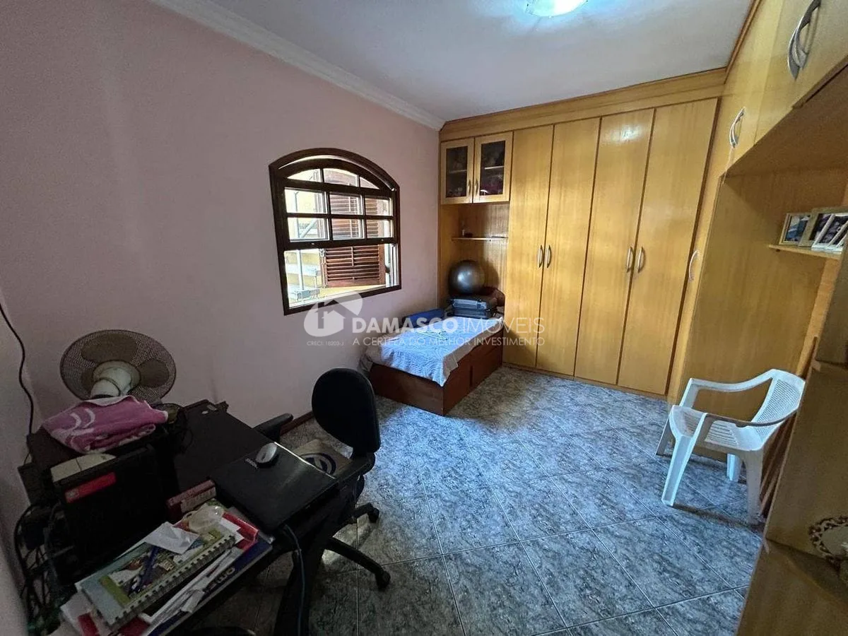Sobrado a venda, 3 dorm, 4 vagas