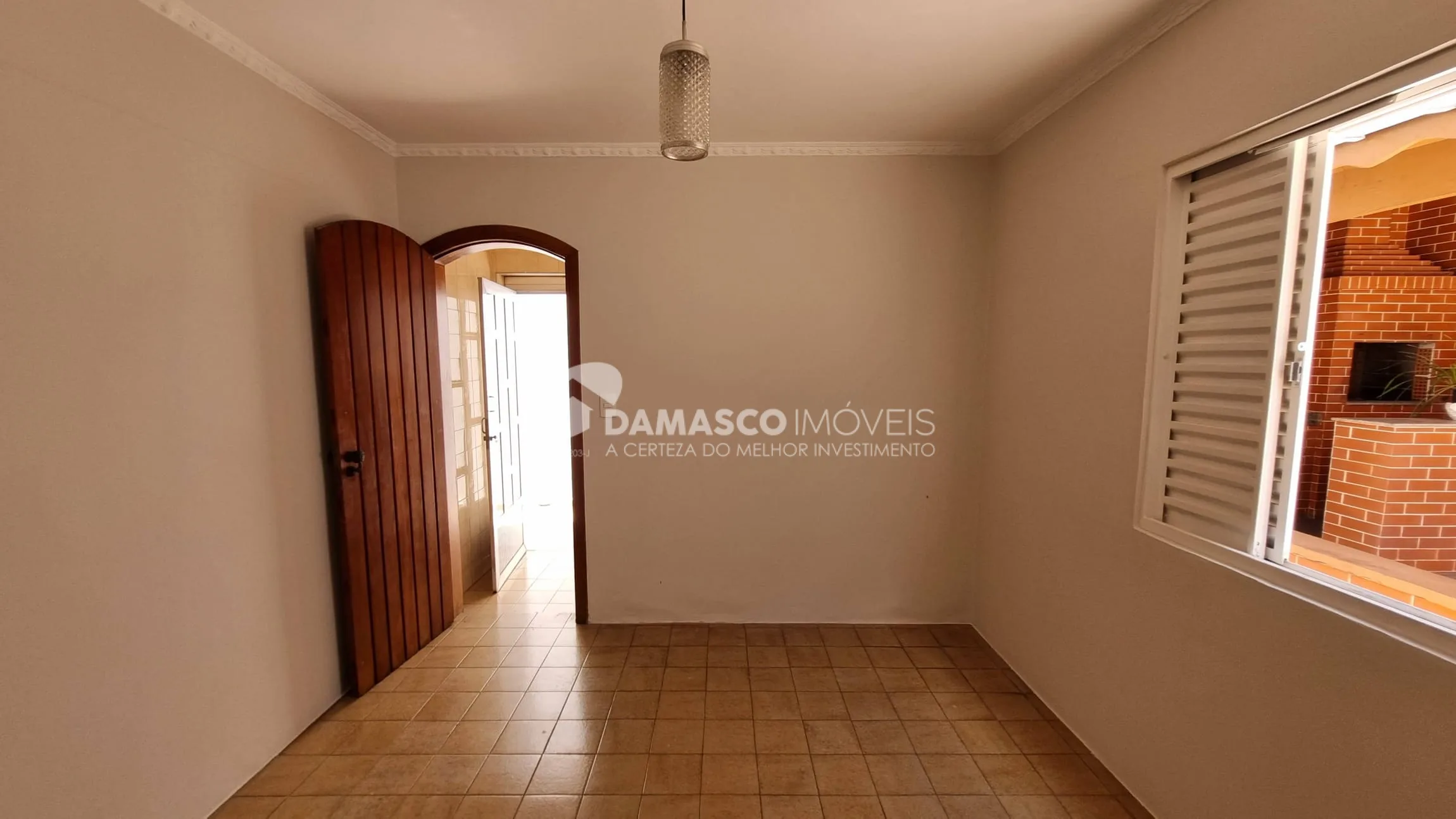 Sobrado à Venda em São Caetano do Sul | 4 Dormitórios | 3 Suítes | Segunda Casa Independente | 6 Vagas