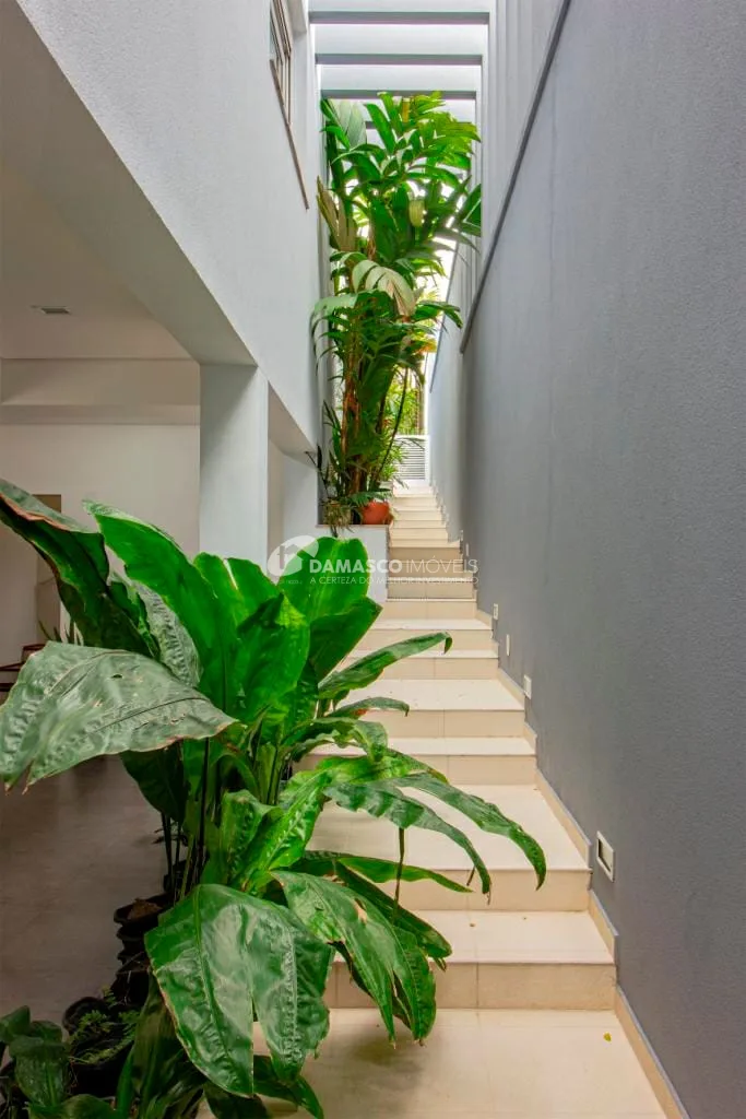 Sobrado à venda 4 Quartos, 4 Suites, 6 Vagas, 550M², Jardim São Caetano, São Caetano do Sul - SP