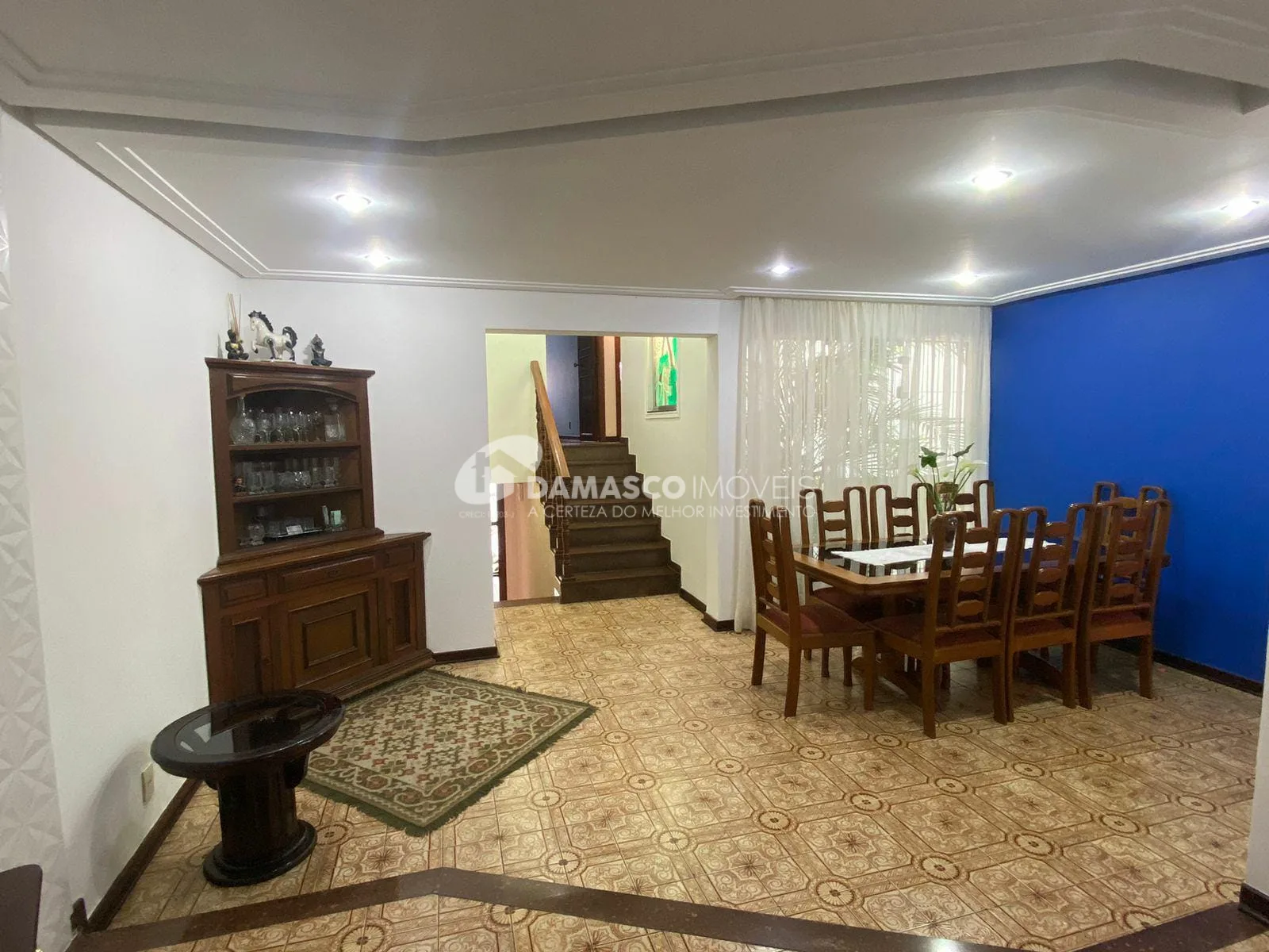Sobrado à venda 3 Quartos, 3 Suites, 6 Vagas, 286M², Santa Maria, São Caetano do Sul - SP