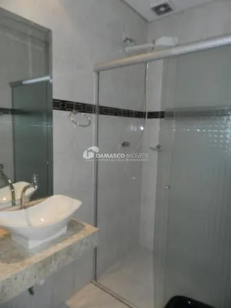 Sobrado à venda 3 Quartos, 3 Suítes, 2 Vagas, 252M², Assunção, São Bernardo do Campo - SP