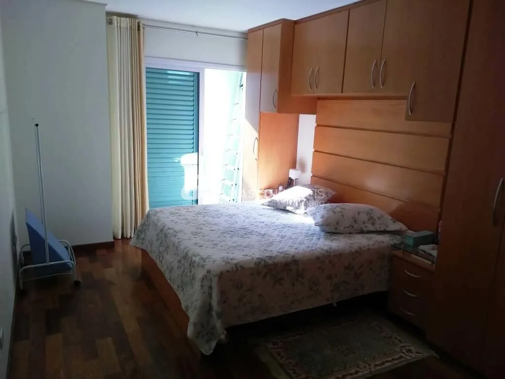 Sobrado à venda 3 Quartos, 3 Suites, 6 Vagas, 306M², Olímpico, São Caetano do Sul - SP
