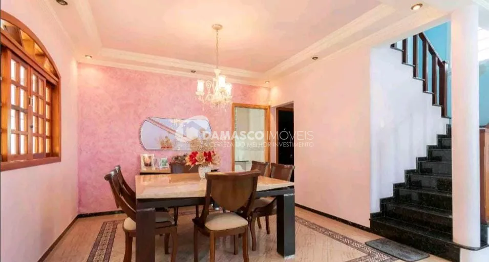 Sobrado à venda 3 Quartos, 1 Suite, 3 Vagas, 253M², Vila Alpina, São Paulo - SP