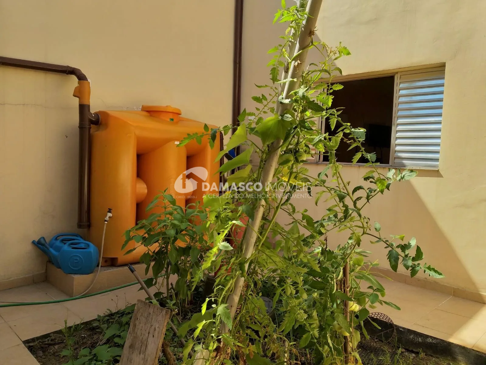 Sobrado à venda 3 Quartos, 2 Suites, 4 Vagas, 330M², Santa Maria, Santo André - SP