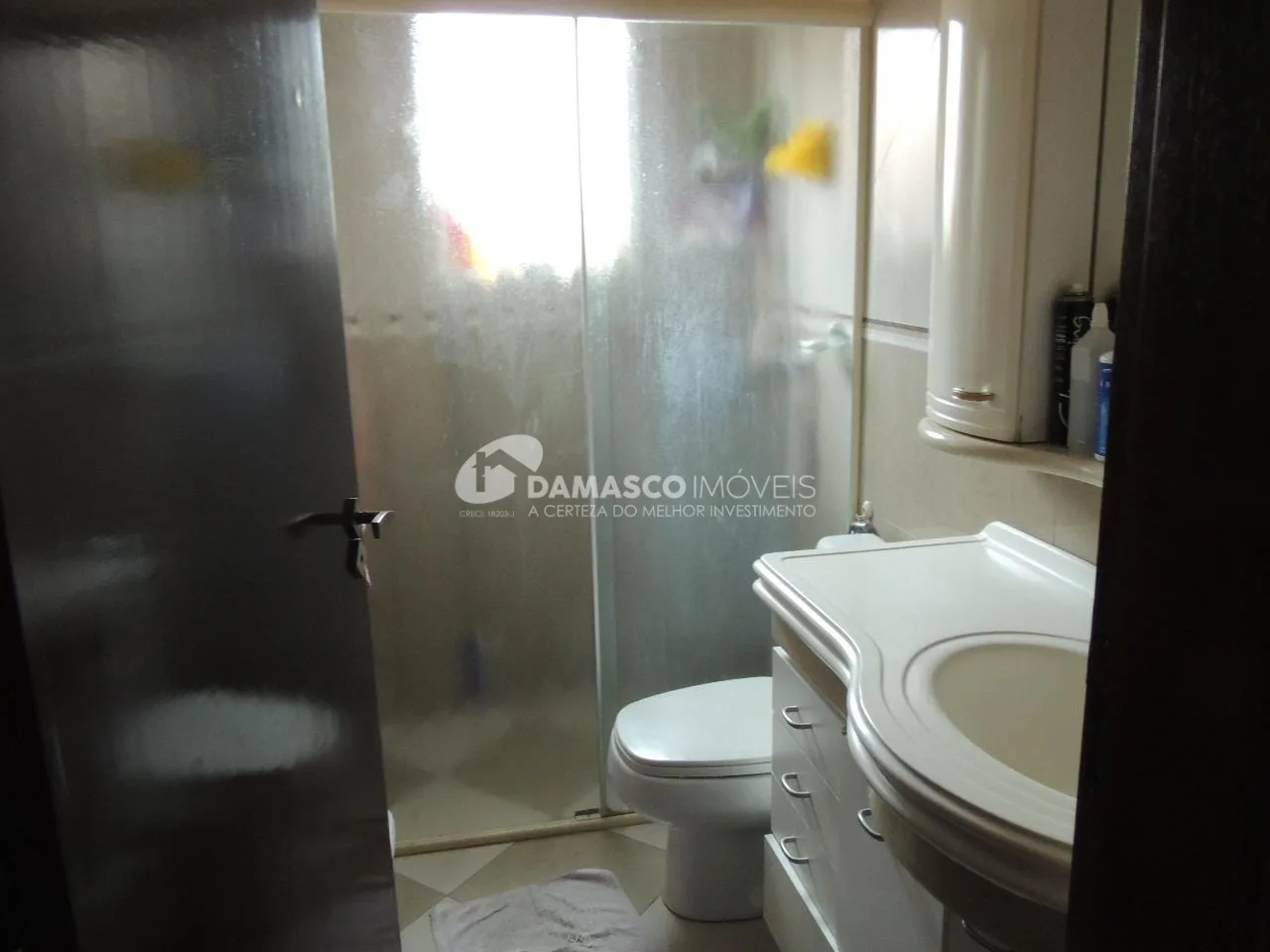 Sobrado à venda 4 Quartos, 1 Suite, 2 Vagas, 250M², Utinga, Santo André - SP