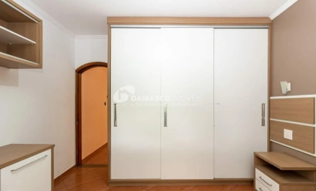 Casa à venda 2 Quartos, 2 Vagas, 100M², Jardim Las Vegas, Santo André - SP