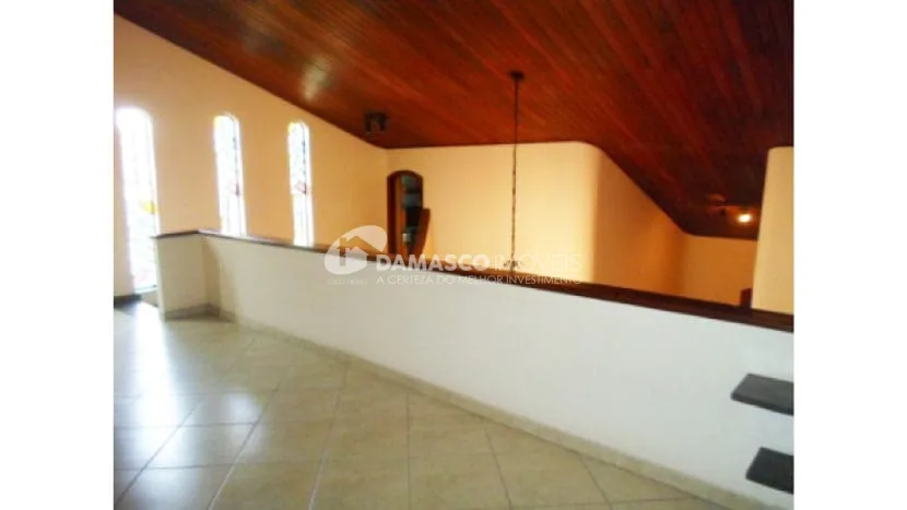 Sobrado à venda 3 Quartos, 1 Suite, 4 Vagas, 140M², Jardim São Caetano, São Caetano do Sul - SP