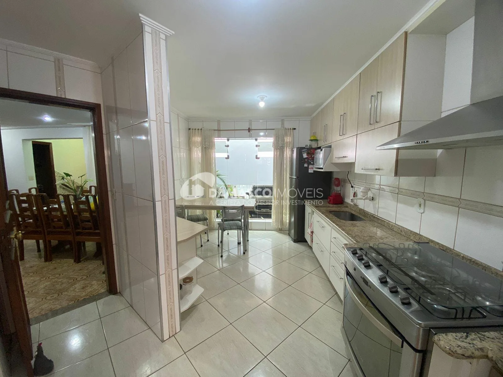 Sobrado à venda 3 Quartos, 3 Suites, 6 Vagas, 286M², Santa Maria, São Caetano do Sul - SP