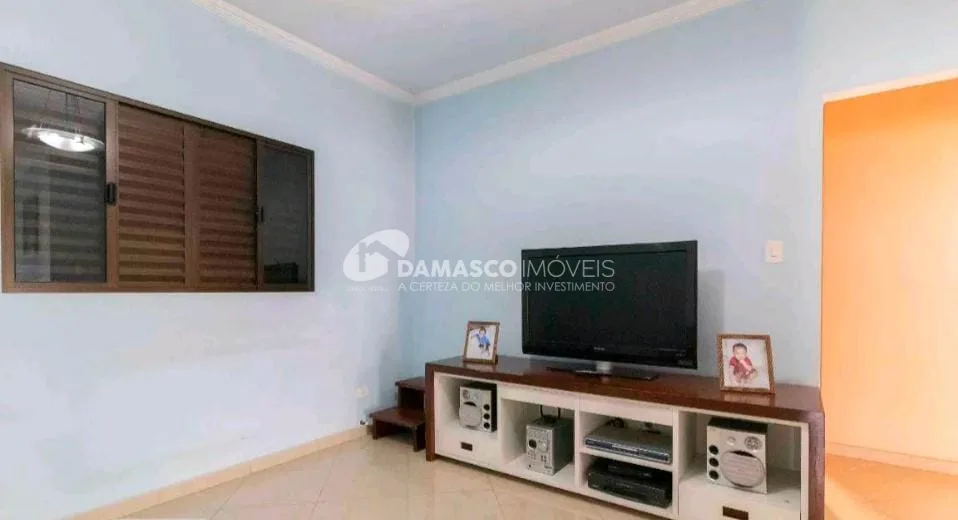 Sobrado à venda 3 Quartos, 1 Suite, 3 Vagas, 253M², Vila Alpina, São Paulo - SP