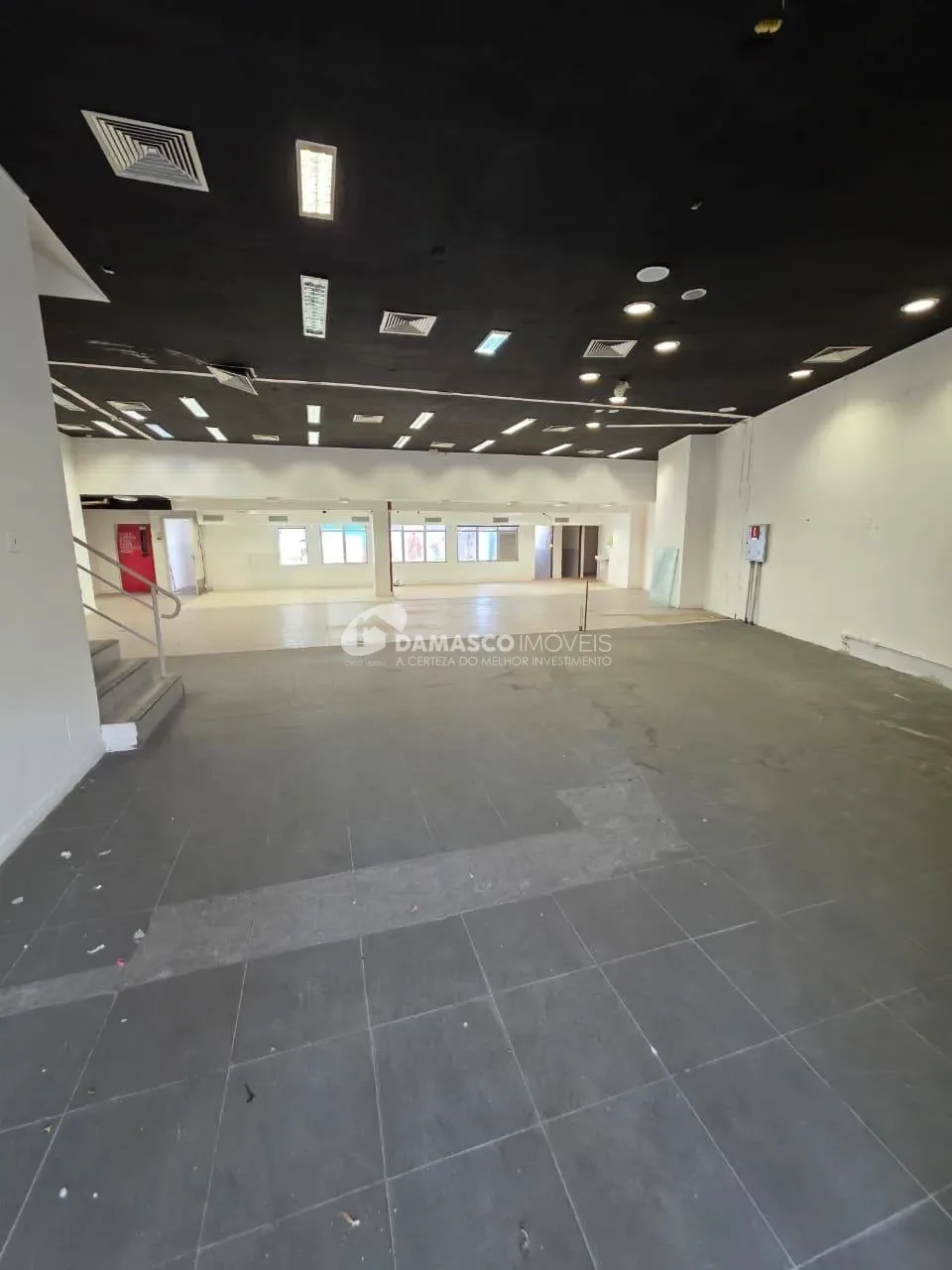 Imóvel Comercial para Locação em Santo André | 1.300 m² | 15 Vagas | Estrutura Completa