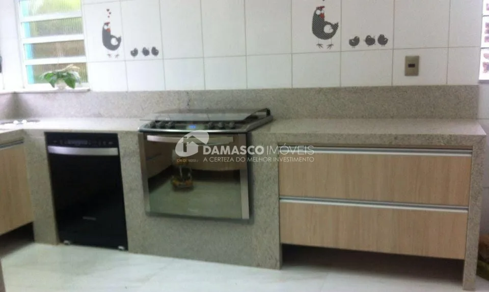 Sobrado à venda 3 Quartos, 1 Suite, 2 Vagas, 280M², Vila Alpina, São Paulo - SP