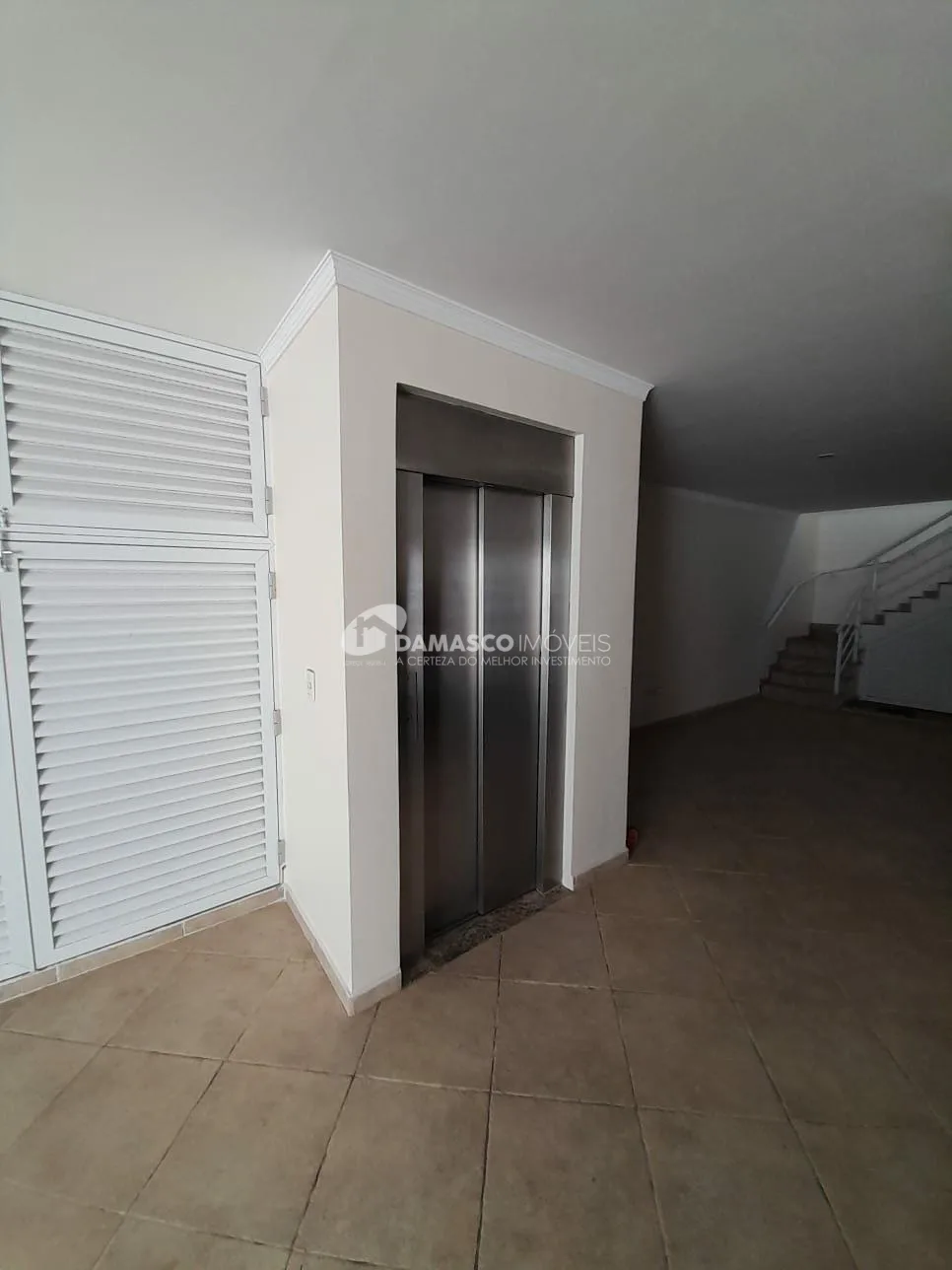 Sobrado à venda 4 Quartos, 4 Suites, 5 Vagas, 381M², Olímpico, São Caetano do Sul - SP