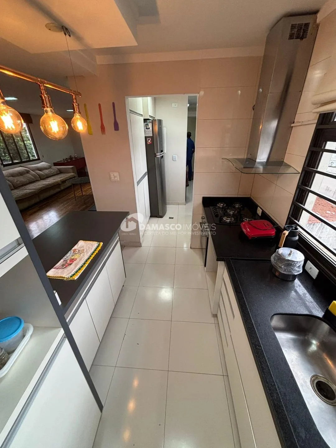 APTO todo MOBILIADO inclusive com eletrodomésticos, 125m², 2 dorm, 2 vagas, ótima localização em Santo André