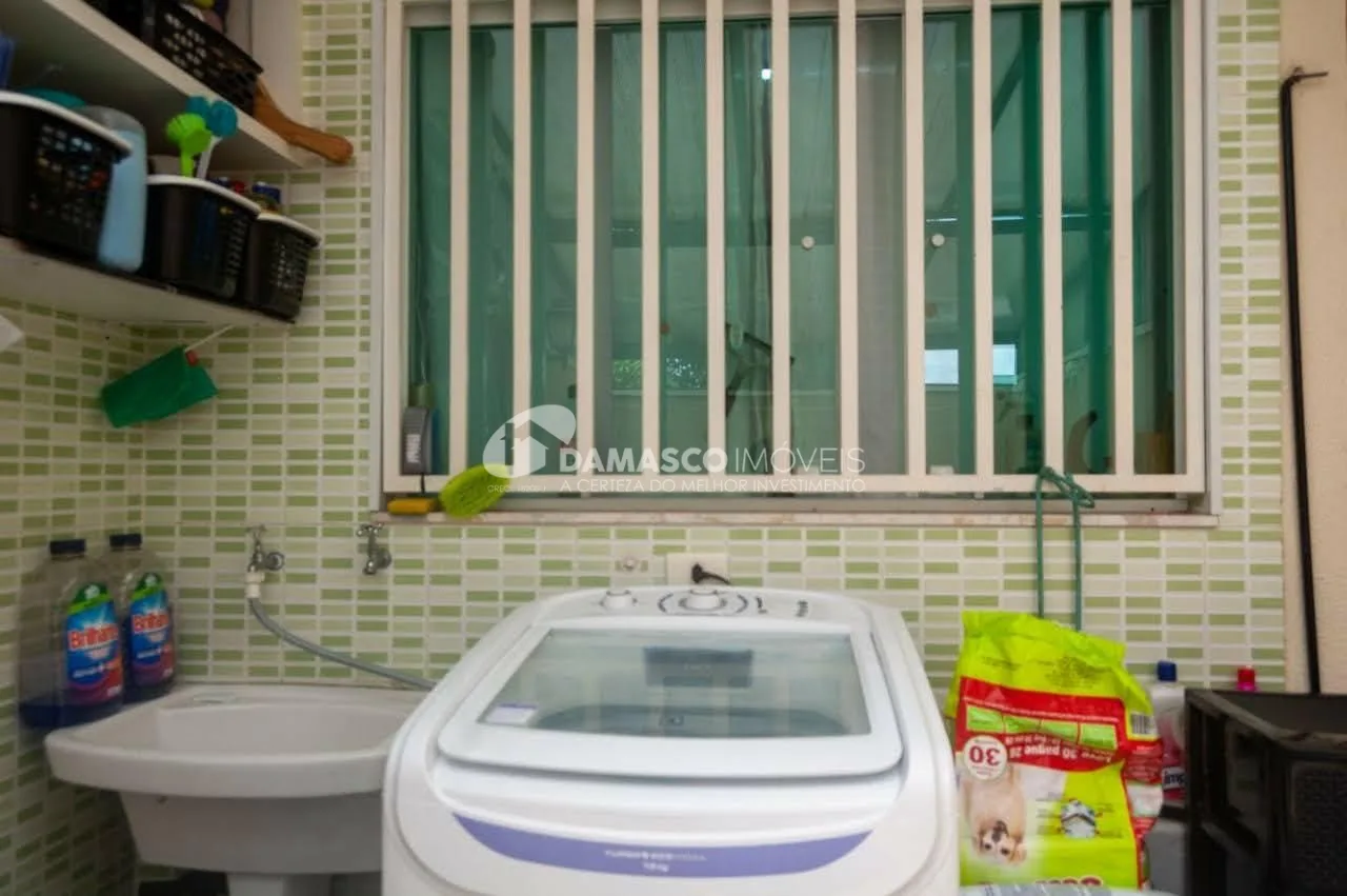 Sobrado à venda 3 Quartos, 1 Suite, 2 Vagas, Vila Alpina, São Paulo - SP