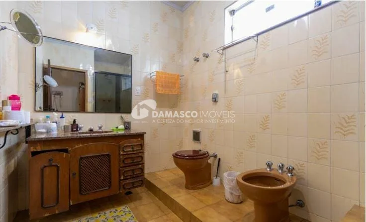 Sobrado à venda 3 Quartos, 1 Suite, 3 Vagas, 450M², Santa Paula, São Caetano do Sul - SP