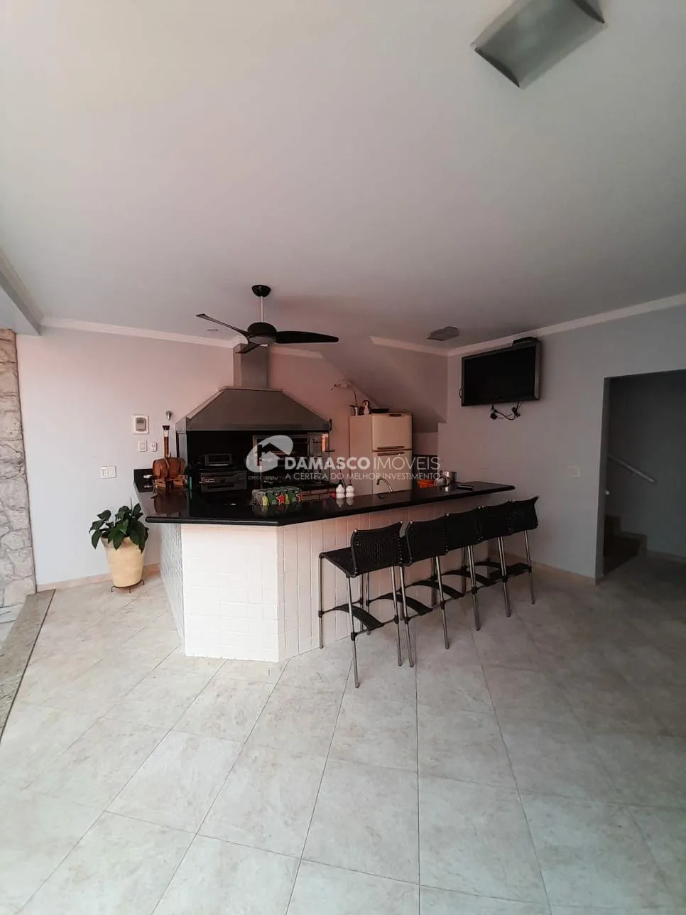 Sobrado à venda 4 Quartos, 4 Suites, 5 Vagas, 381M², Olímpico, São Caetano do Sul - SP