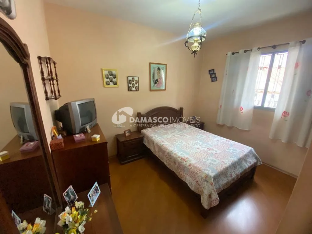 Casa à venda 2 Quartos, 3 Vagas, 258M², Campestre, Santo André - SP