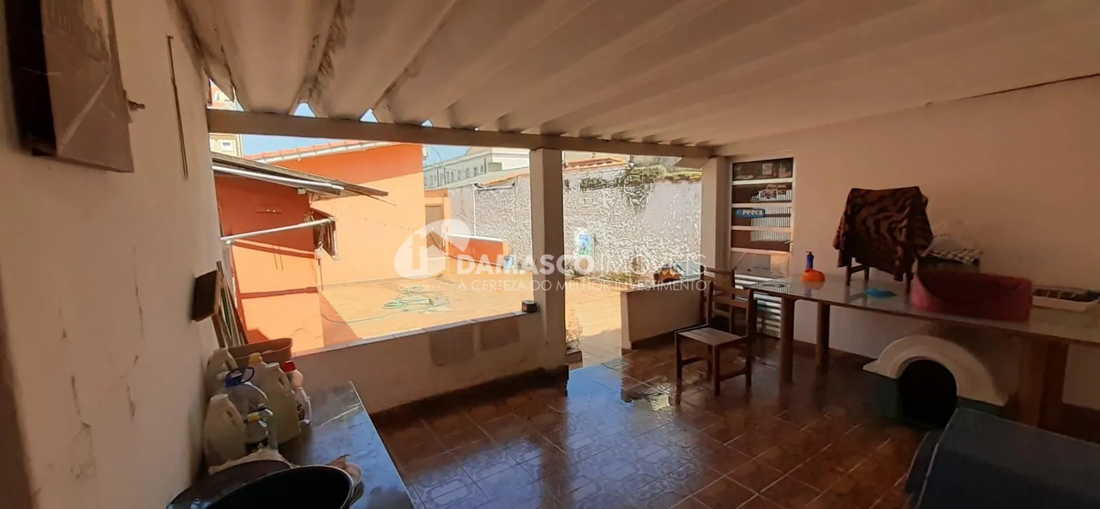 Casa à venda 2 Quartos, 8 Vagas, 150M², Utinga, Santo André - SP
