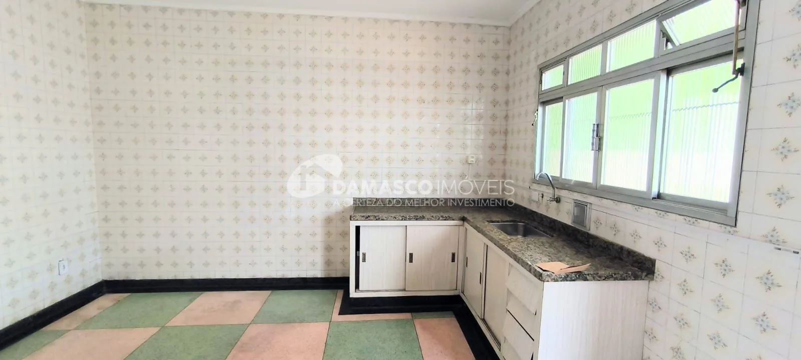 Casa Térrea -  Boa Vista sendo uma Casa de Laje  na frente e outra nos fundos,   São Caetano do Sul
