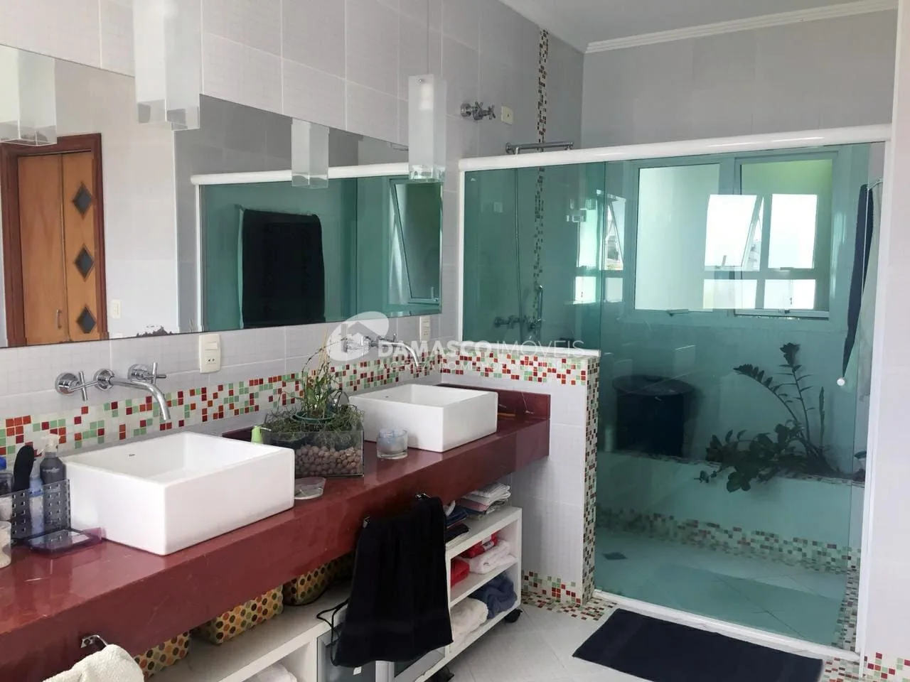 Sobrado para Locação 3 Quartos, 1 Suite, 4 Vagas, Santo Antônio, São Caetano do Sul - SP
