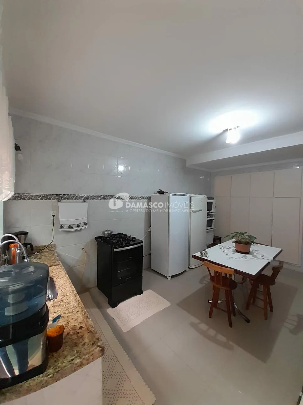 Sobrado à venda 2 Quartos, 1 Vaga, 159M², Cerâmica, São Caetano do Sul - SP