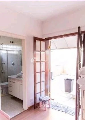Sobrado à venda 4 Quartos, 4 Suites, 8 Vagas, Jardim, Santo André - SP