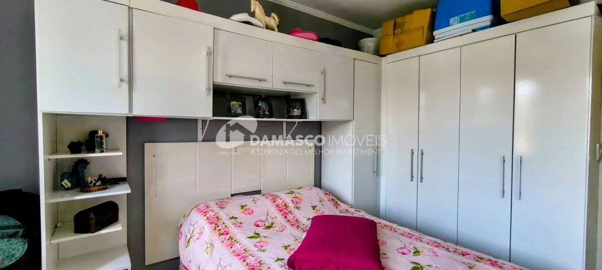 Apartamento com 2 quartos