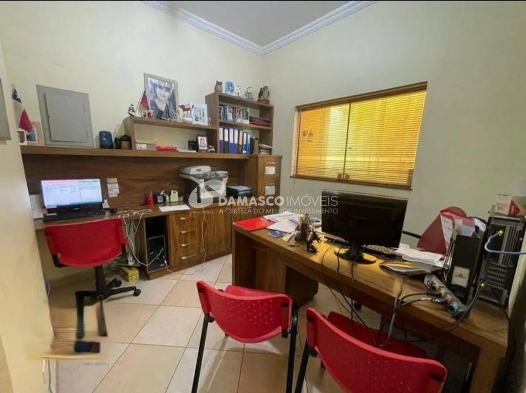 Sobrado à venda 4 Quartos, 4 Suites, 5 Vagas, 324M², Jardim São Caetano, São Caetano do Sul - SP