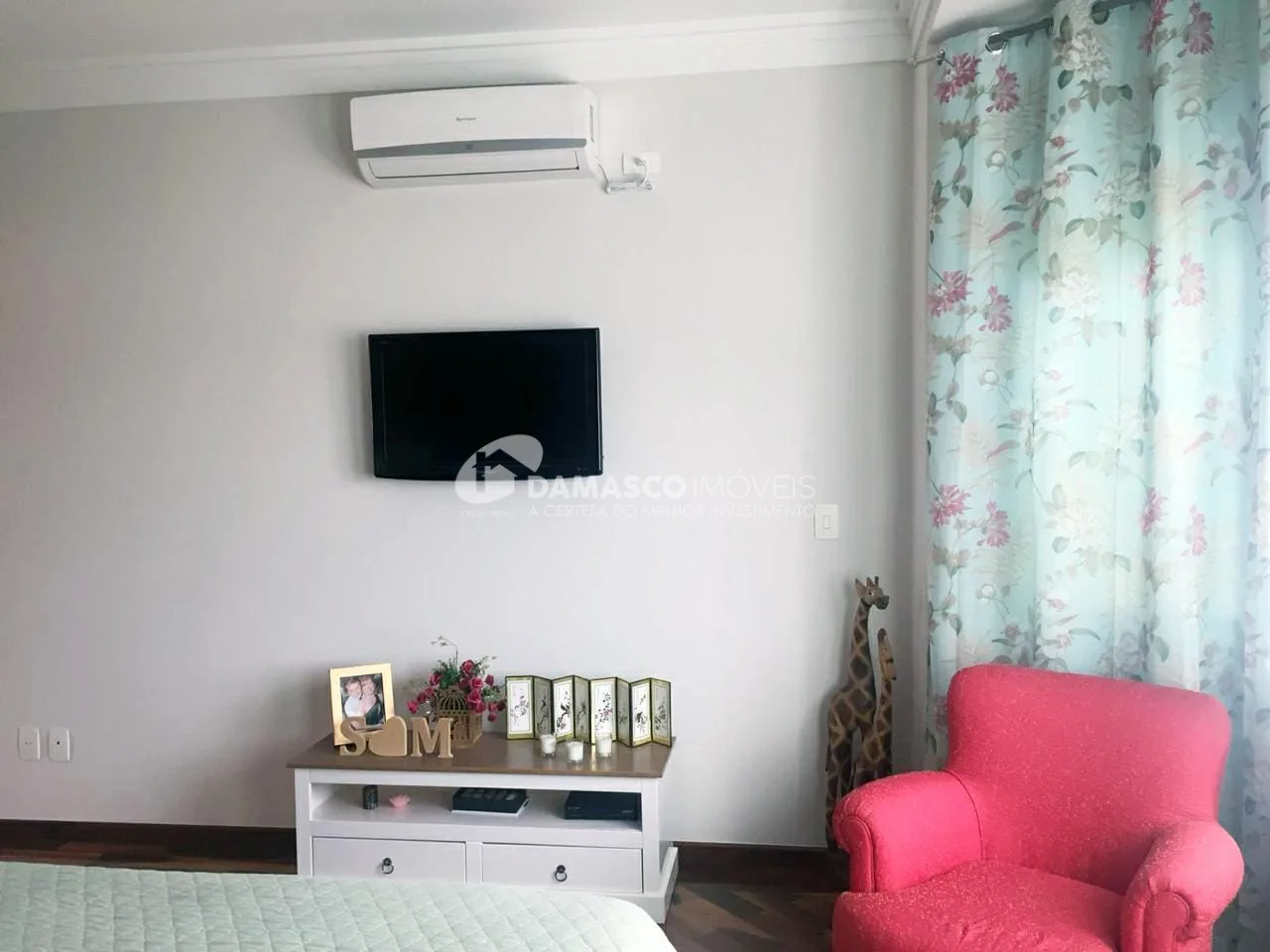 Sobrado para Locação 3 Quartos, 1 Suite, 4 Vagas, Santo Antônio, São Caetano do Sul - SP