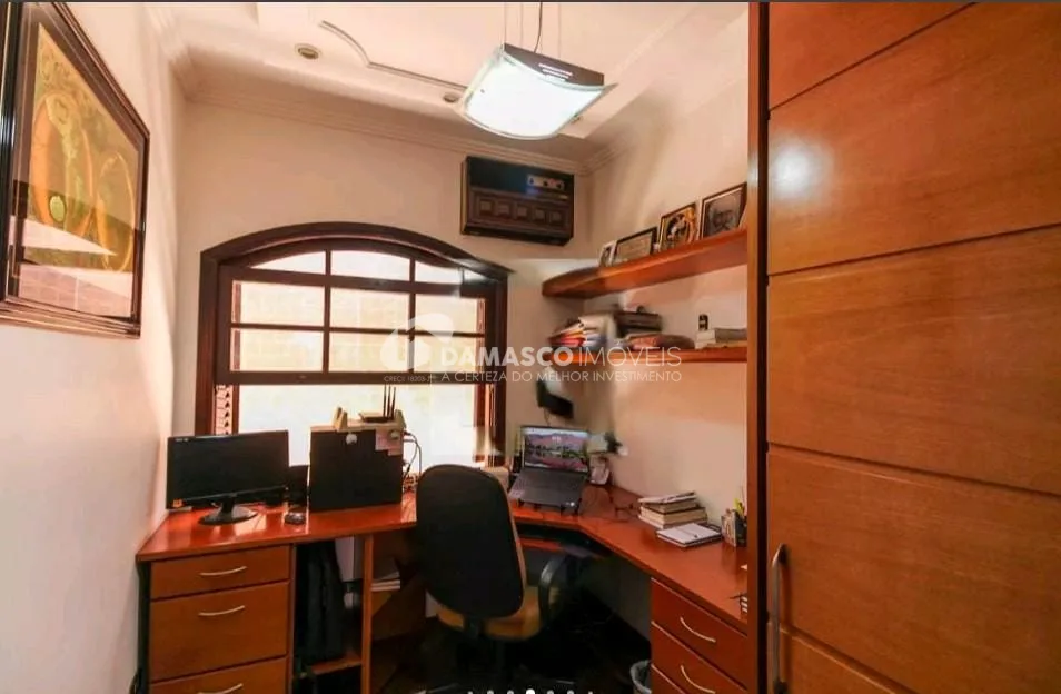Casa à venda 5 Quartos, 3 Suites, 6 Vagas, 330M², Vila Alpina, São Paulo - SP