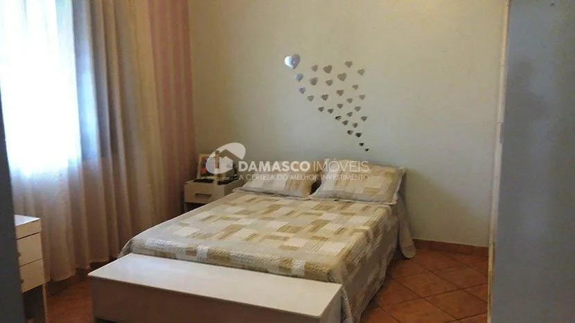 Sobrado à venda 3 Quartos, 1 Suite, 5 Vagas, 239M², Osvaldo Cruz, São Caetano do Sul - SP