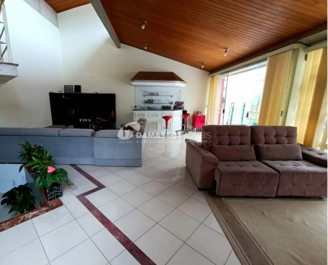Sobrado à venda 3 Quartos, 3 Suites, 349M², Jardim São Caetano, São Caetano do Sul - SP