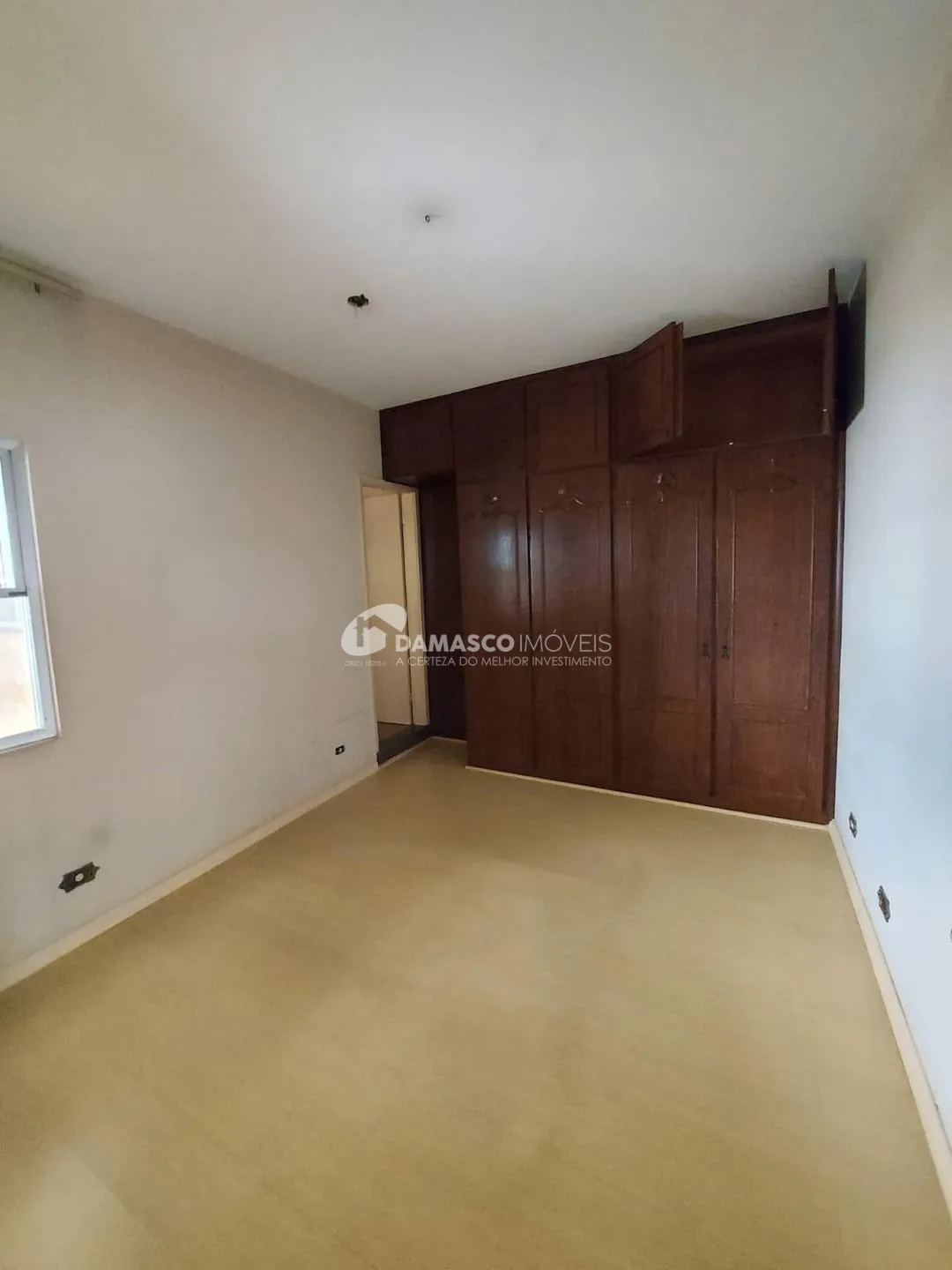 Casa à venda 2 Quartos, 1 Suite, 1 Vaga, 423M², Vila Lúcia, São Paulo - SP