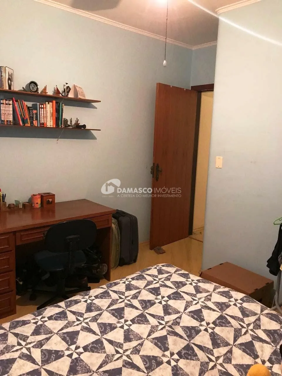 Sobrado à venda 3 Quartos, 1 Suite, 4 Vagas, 179M², Olímpico, São Caetano do Sul - SP