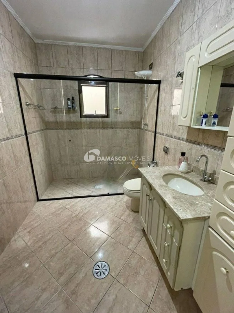 Sobrado à venda 3 Quartos, 1 Suite, 2 Vagas, 250M², Vila Alpina, São Paulo - SP