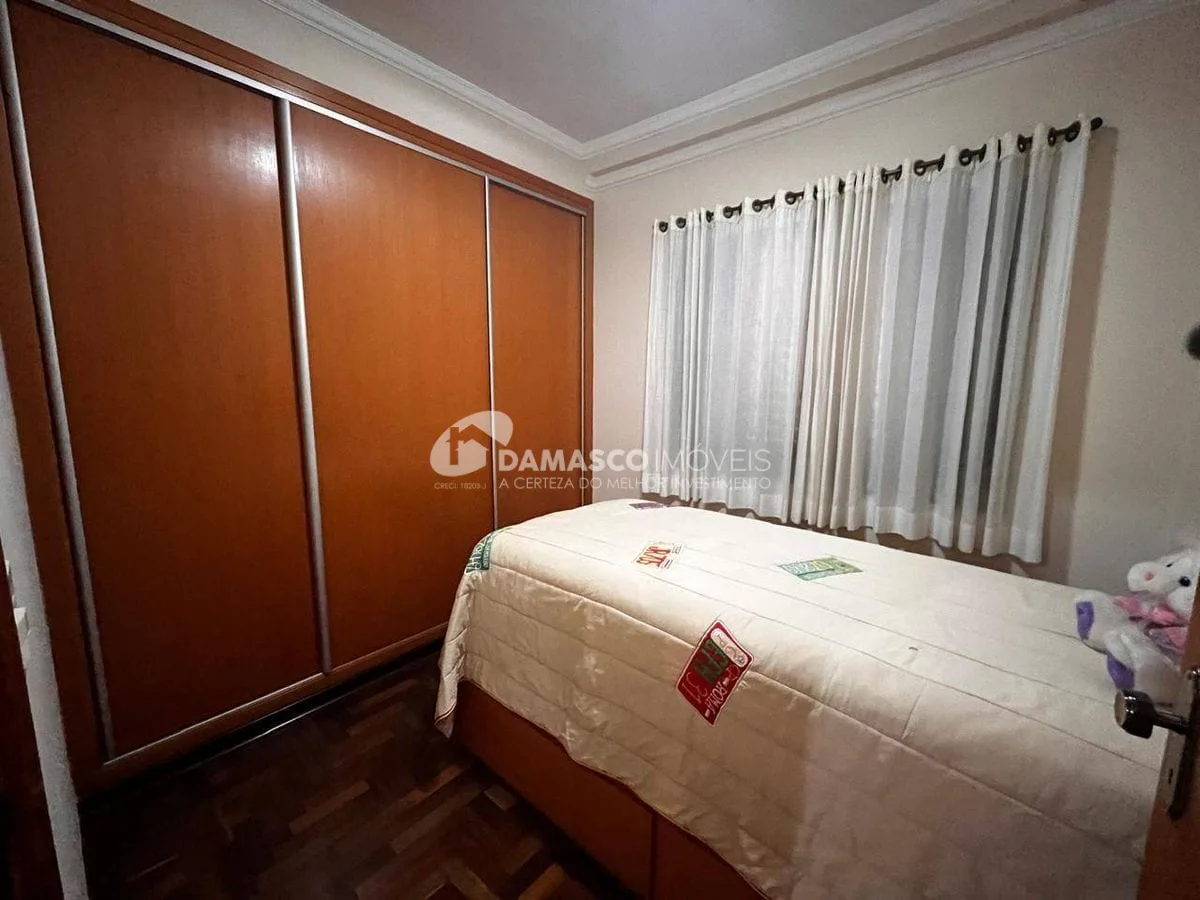 Casa térrea, 3 quartos, 3 vagas, a  venda - Vila Alpina SP