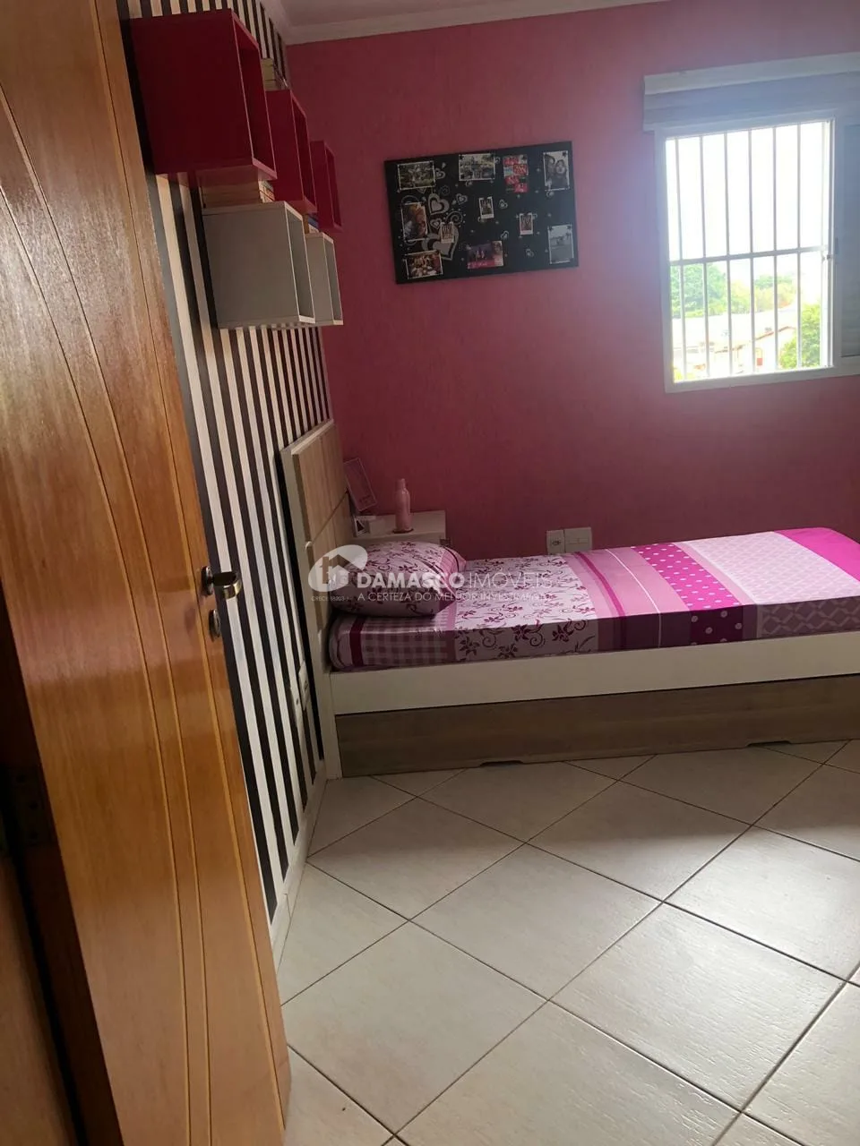 Sobrado à venda 3 Quartos, 1 Suite, 5 Vagas, 256M², Vila Alpina, São Paulo - SP