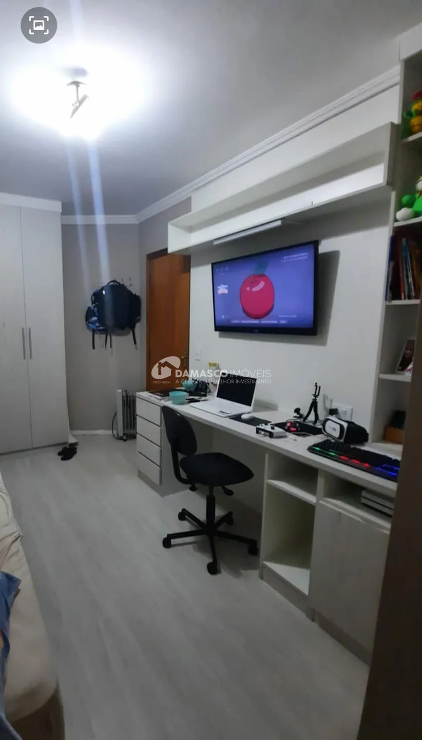 Sobrado à venda 3 Quartos, 3 Suites, 3 Vagas, Nova Gerty, São Caetano do Sul - SP