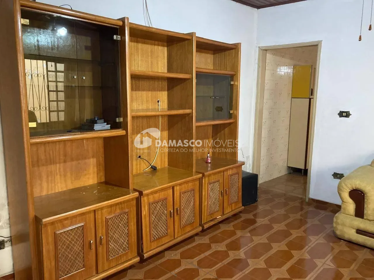 Casa à venda 3 Quartos, 3 Vagas, 207,4 M²   de terreno e 211m² de area construída, a 30 metros do parque linear  no bairro Olímpico, São Caetano do Sul - SP