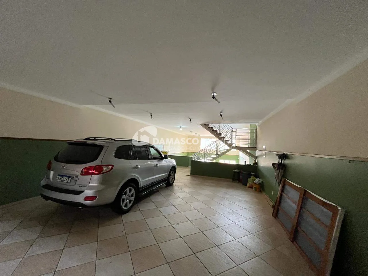 Incrível Sobrado à venda com 3 suítes e 5 vagas de garagem, Bairro Olímpico, São Caetano do Sul, SP