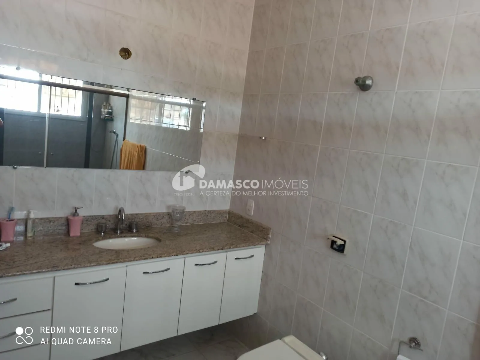 Sobrado à venda 5 Quartos, 2 Suites, 4 Vagas, Jardim Virgínia, Guarujá - SP