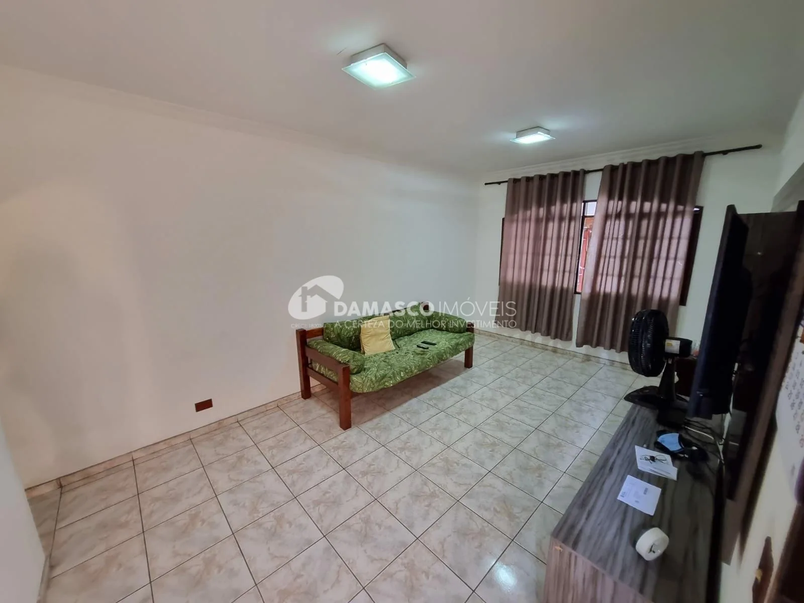Sobrado à venda 2 Quartos, 2 Suites, 2 Vagas, Vila Alpina, São Paulo - SP